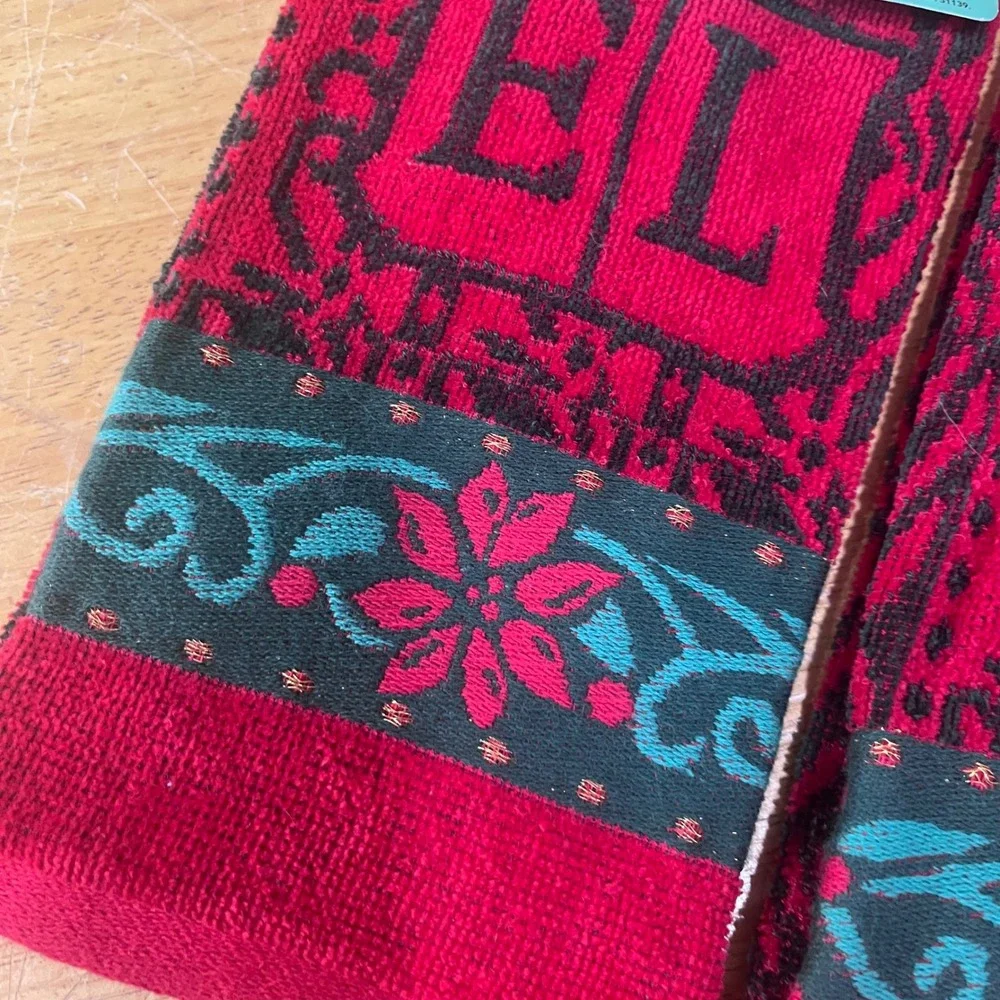 Vtg 2002 Christmas‎ House Noel Decorative Hand Towels Set of 2 Red Black 14x24